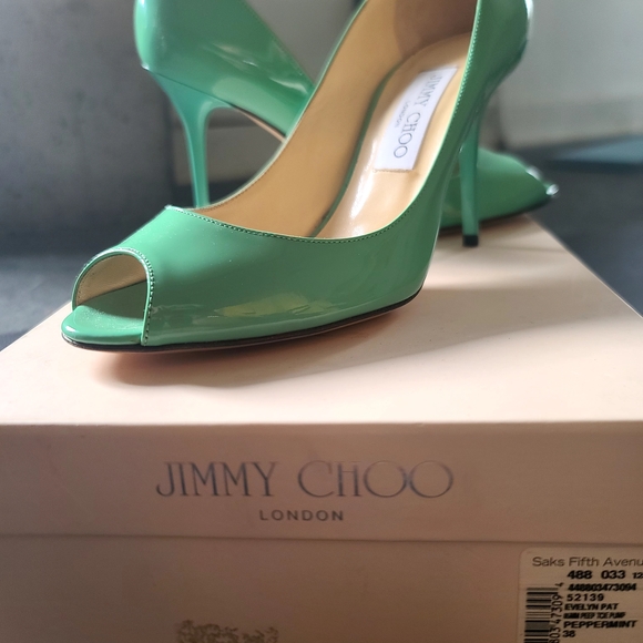 Jimmy Choo Peppermint GREEN Patent Leather Pumps - BRAND NEW IN BOX - Picture 9 of 9